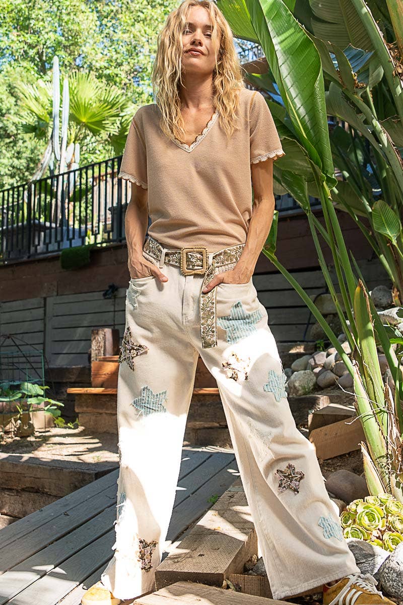 Pol Clothing - Colored trim v-neck short sleeve solid basic knit top: PALE SAGE / S