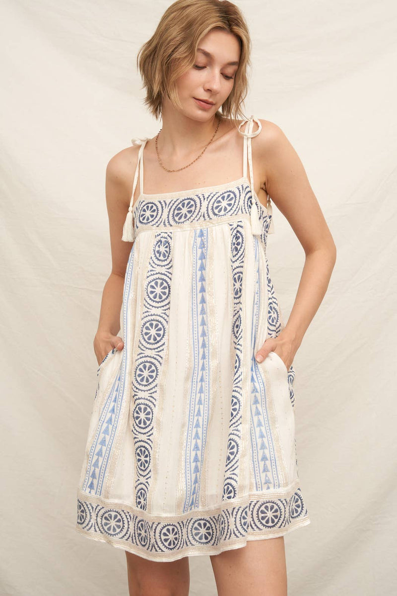 En Crème - Embroidered Mini Dress with Tassel Shoulder Ties and Lurex D: White Blue / S