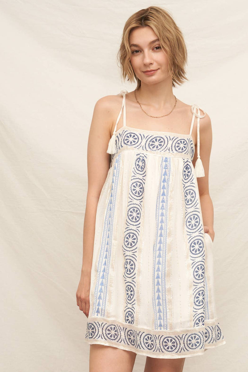 En Crème - Embroidered Mini Dress with Tassel Shoulder Ties and Lurex D: White Blue / S