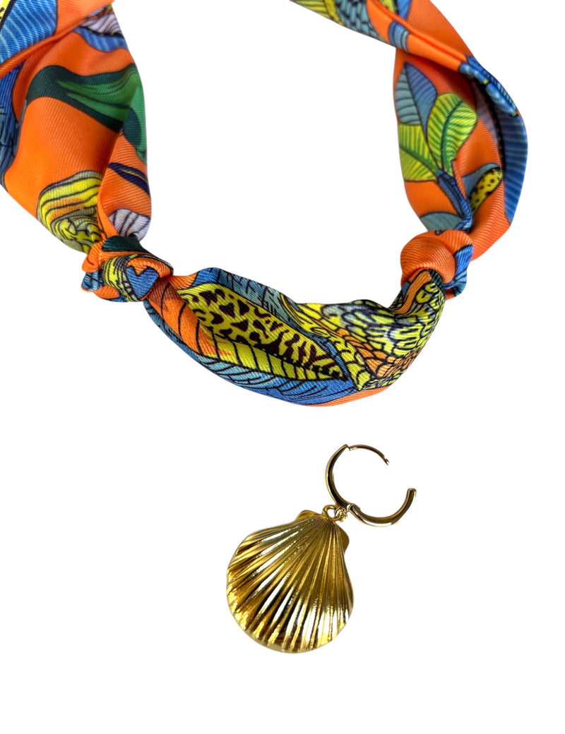 Nora James jewelry - Malibu scarf necklace: With charm