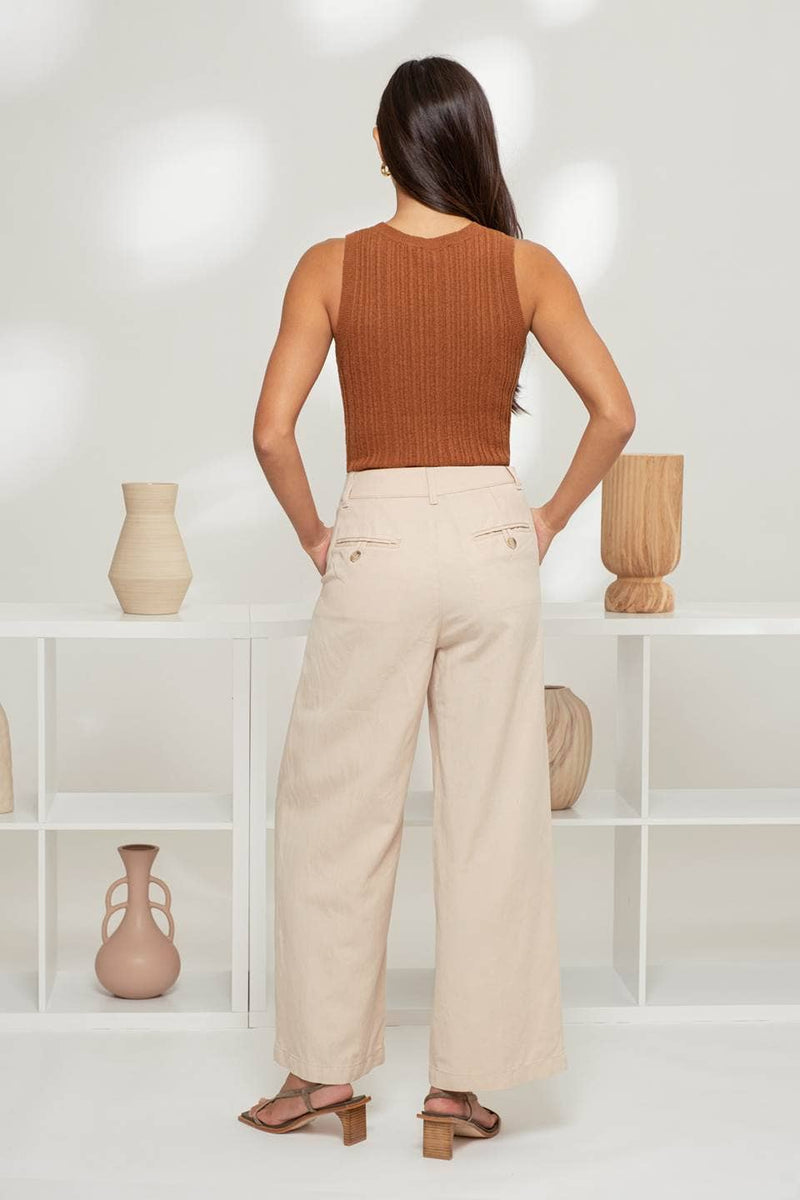 The Workshop Studio - SLEEVELESS ROUND NECK SWEATER KNIT TOP: BLACK