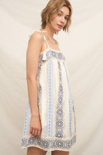 En Crème - Embroidered Mini Dress with Tassel Shoulder Ties and Lurex D: White Blue / S