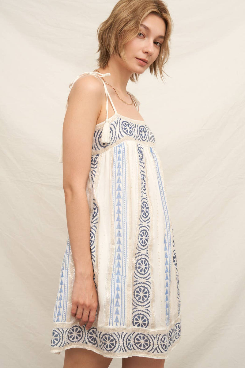 En Crème - Embroidered Mini Dress with Tassel Shoulder Ties and Lurex D: White Blue / S