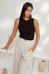 The Workshop Studio - SLEEVELESS ROUND NECK SWEATER KNIT TOP: BLACK