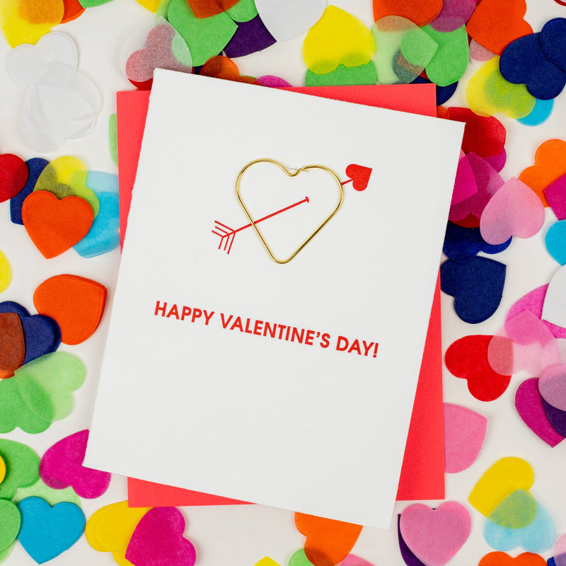 Chez Gagné - Happy Valentine's Day Heart Paperclip Card